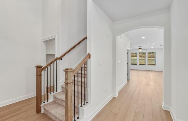 6921 Cliff Rose DR, Spicewood, TX 78669