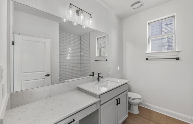 6921 Cliff Rose DR, Spicewood, TX 78669