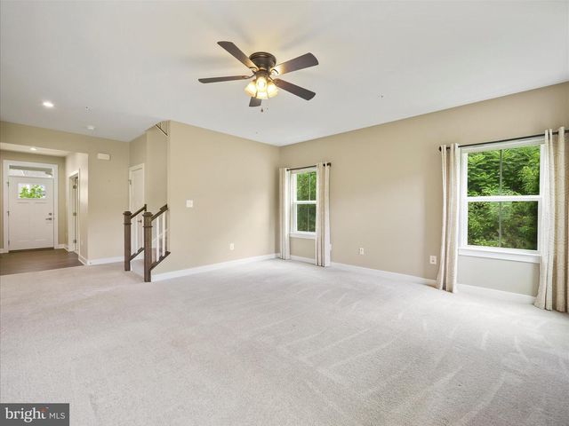 715 CANAL TOWN ST, Brunswick, MD 21716