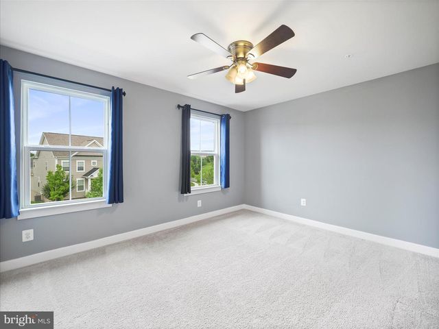 715 CANAL TOWN ST, Brunswick, MD 21716