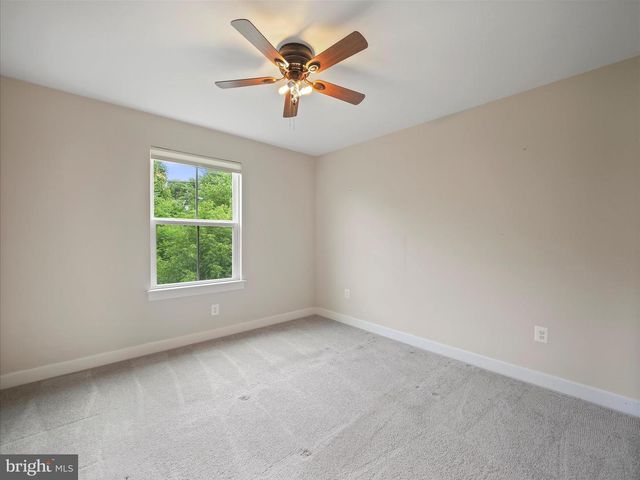 715 CANAL TOWN ST, Brunswick, MD 21716