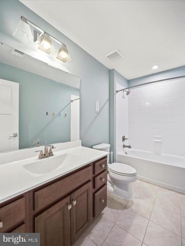 715 CANAL TOWN ST, Brunswick, MD 21716