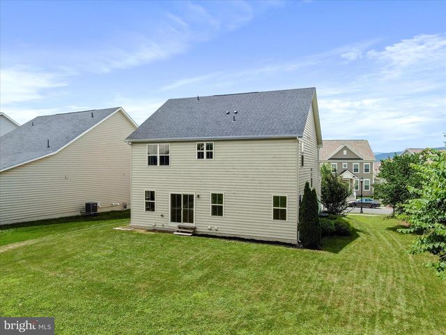 715 CANAL TOWN ST, Brunswick, MD 21716