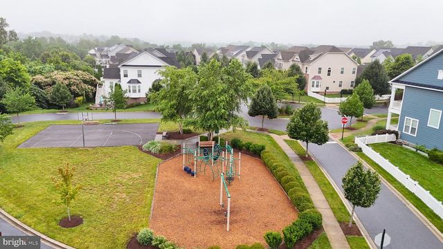 715 CANAL TOWN ST, Brunswick, MD 21716