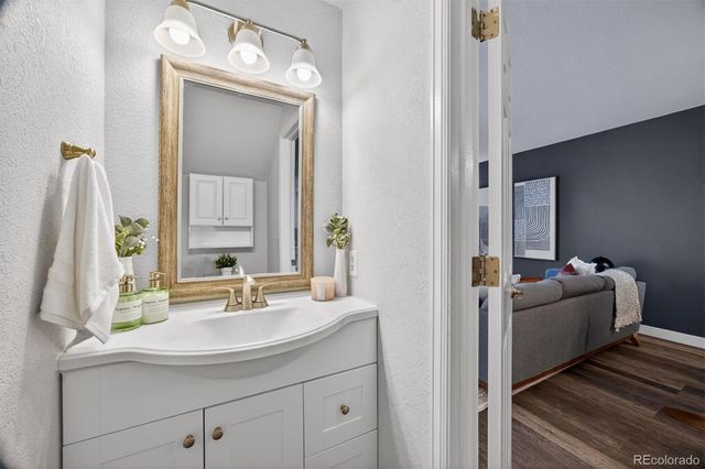 10537 W Maplewood Drive C, Littleton, CO 80127