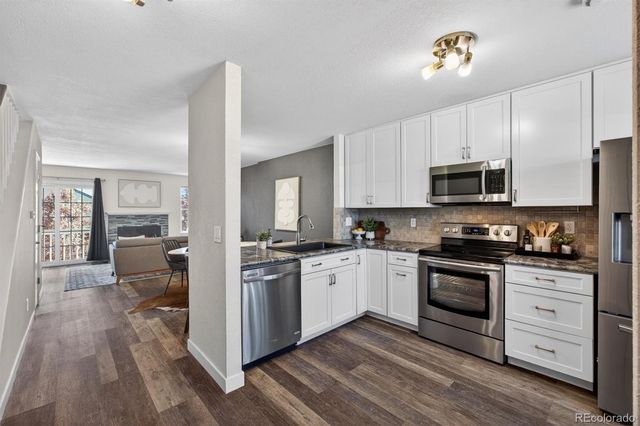 10537 W Maplewood Drive C, Littleton, CO 80127