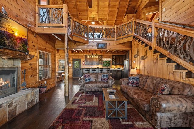 31 Hope Drive, Blue Ridge, GA 30513