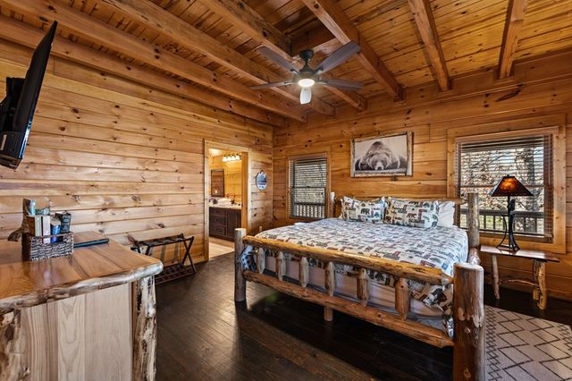 31 Hope Drive, Blue Ridge, GA 30513