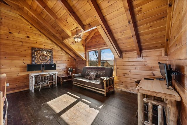 31 Hope Drive, Blue Ridge, GA 30513