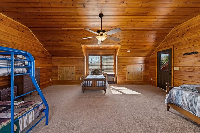 31 Hope Drive, Blue Ridge, GA 30513