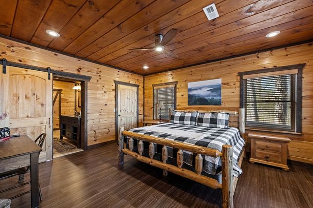 31 Hope Drive, Blue Ridge, GA 30513