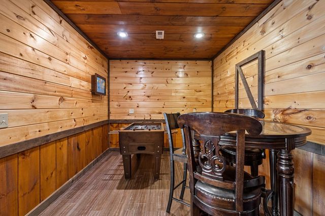 31 Hope Drive, Blue Ridge, GA 30513