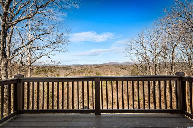 31 Hope Drive, Blue Ridge, GA 30513