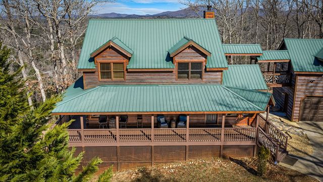 31 Hope Drive, Blue Ridge, GA 30513