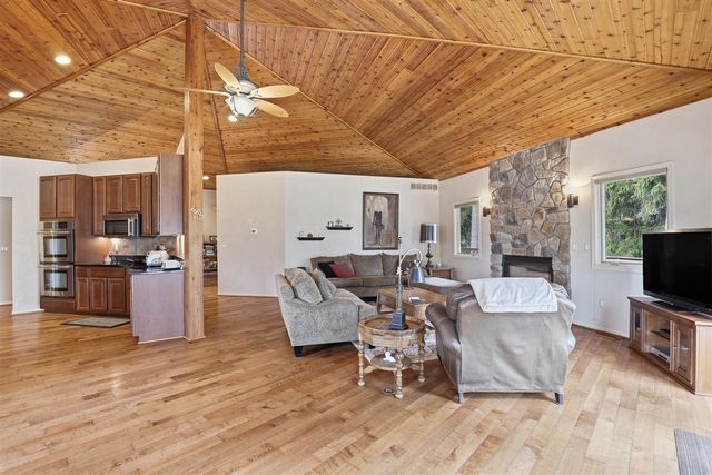 6150 Willow Road, West Bloomfield, MI 48324