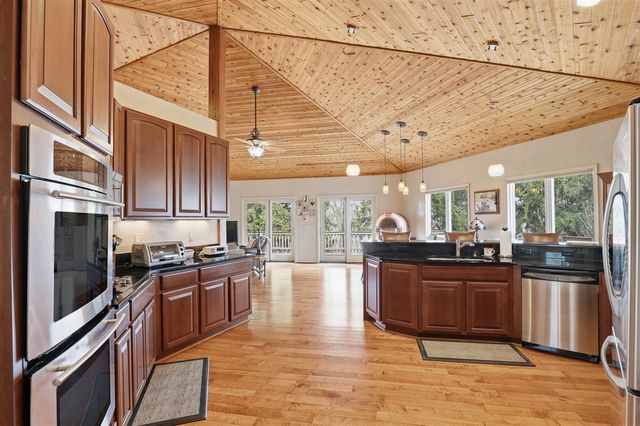 6150 Willow Road, West Bloomfield, MI 48324