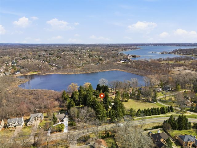 6150 Willow Road, West Bloomfield, MI 48324