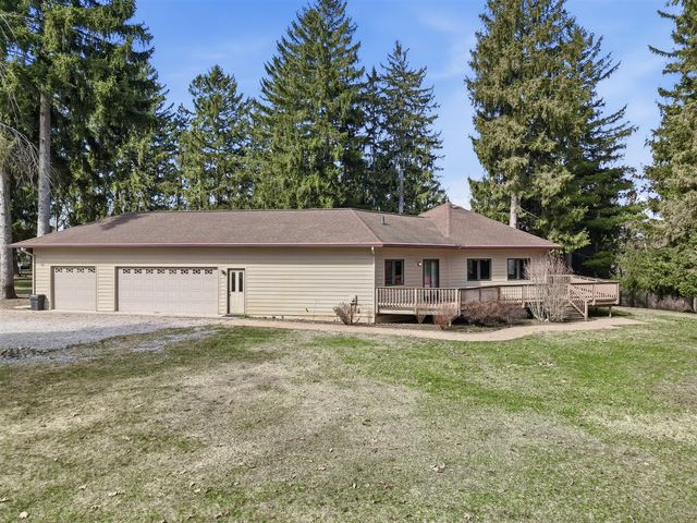 6150 Willow Road, West Bloomfield, MI 48324