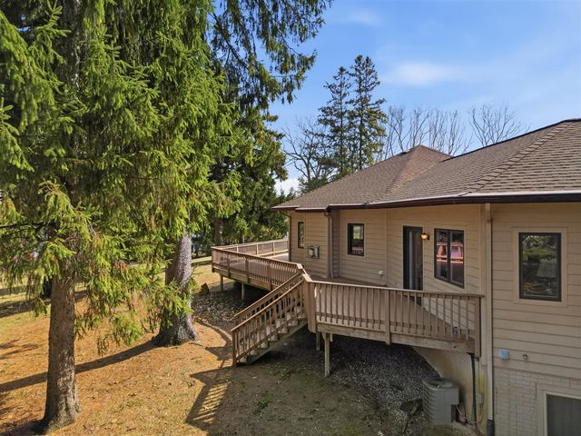 6150 Willow Road, West Bloomfield, MI 48324