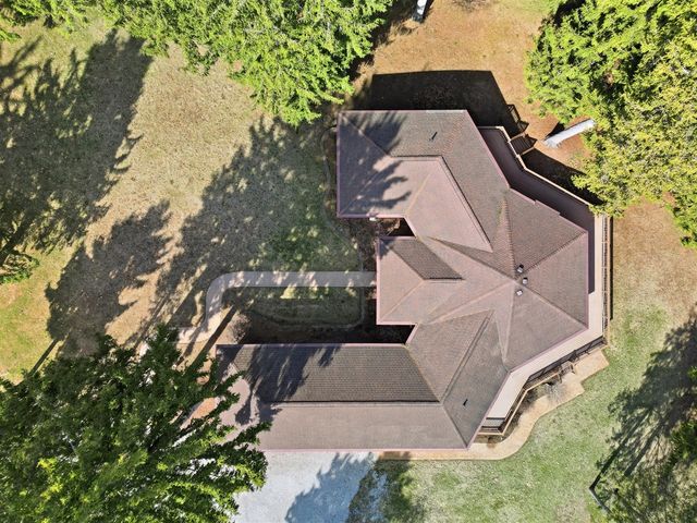 6150 Willow Road, West Bloomfield, MI 48324