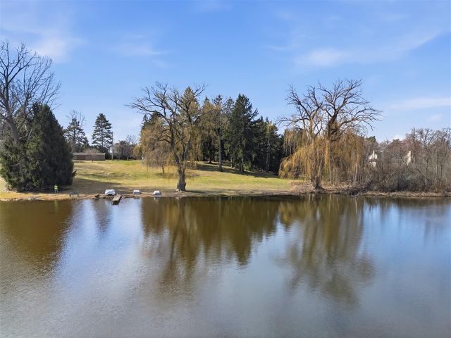 6150 Willow Road, West Bloomfield, MI 48324