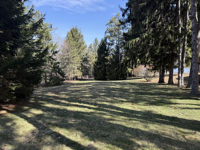 6150 Willow Road, West Bloomfield, MI 48324