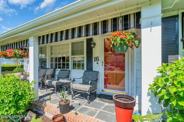 16 Harmony Lane, Brick, NJ 08724
