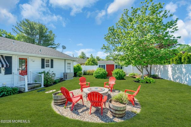 16 Harmony Lane, Brick, NJ 08724