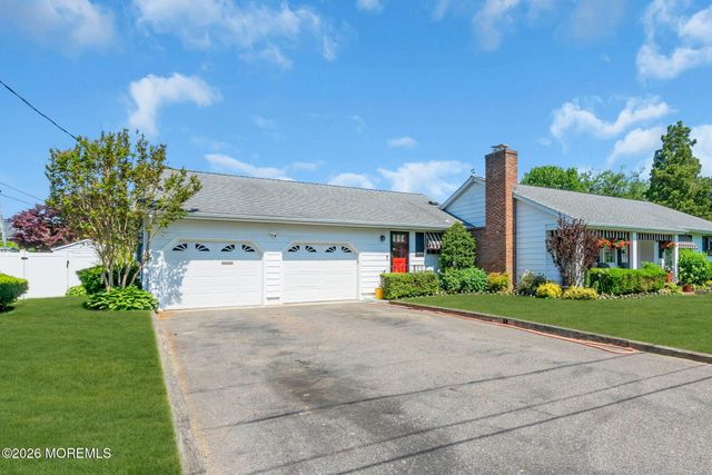 16 Harmony Lane, Brick, NJ 08724
