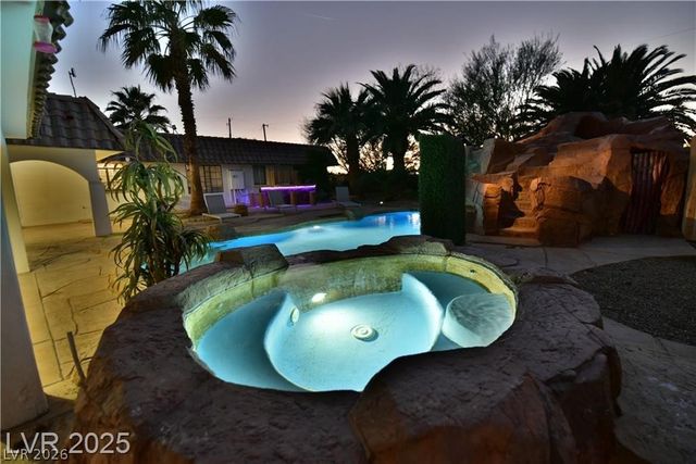 2926 East Eldorado Lane, Las Vegas, NV 89120