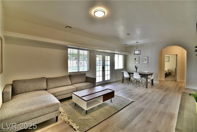 2926 East Eldorado Lane, Las Vegas, NV 89120