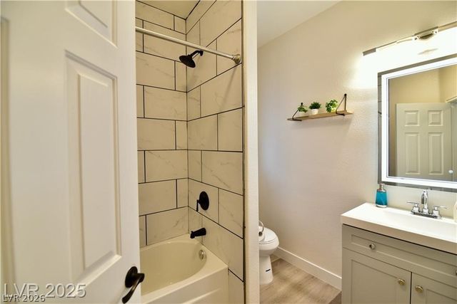 2926 East Eldorado Lane, Las Vegas, NV 89120