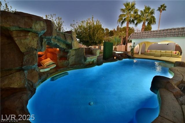 2926 East Eldorado Lane, Las Vegas, NV 89120