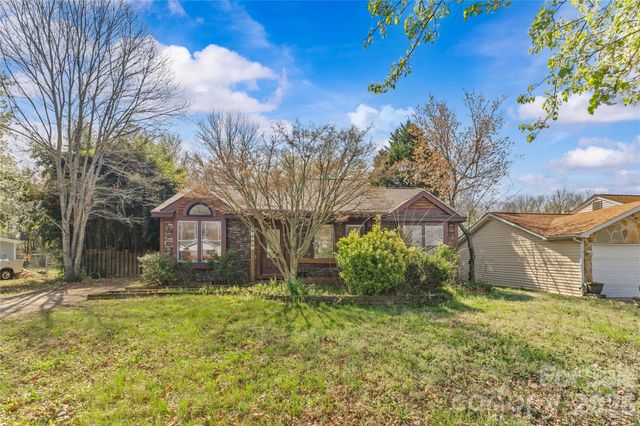 11826 Merriweather Drive, Charlotte, NC 28273