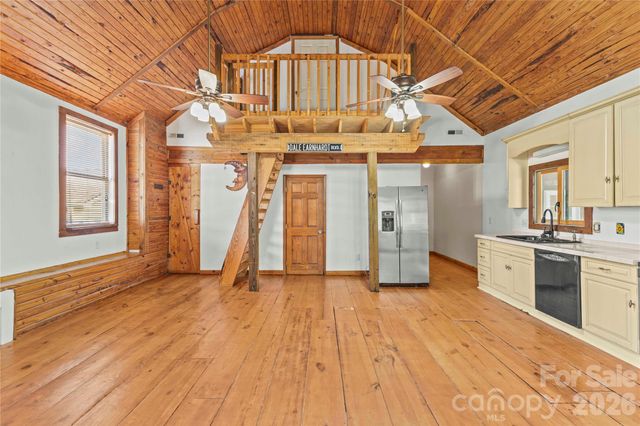 11826 Merriweather Drive, Charlotte, NC 28273