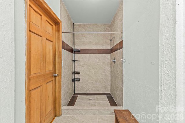 11826 Merriweather Drive, Charlotte, NC 28273