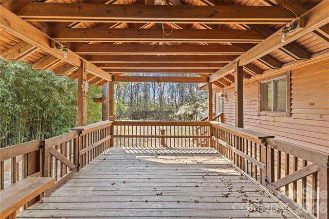 11826 Merriweather Drive, Charlotte, NC 28273