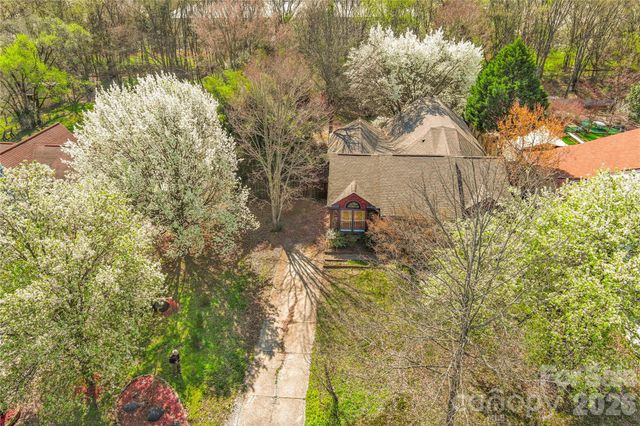 11826 Merriweather Drive, Charlotte, NC 28273