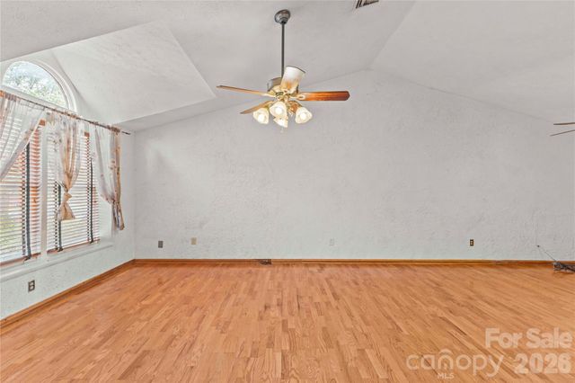 11826 Merriweather Drive, Charlotte, NC 28273