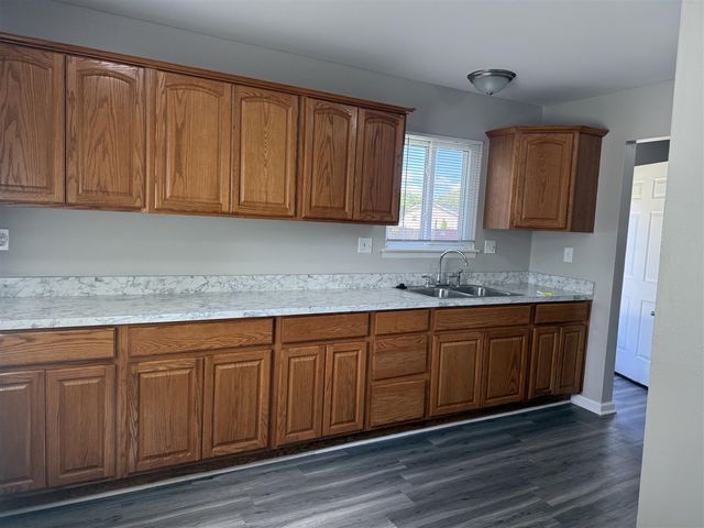20294 Empire Street, Taylor, MI 48180