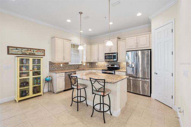 10311 LANDS END CIRCLE 16, Placida, FL 33946