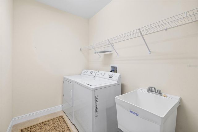10311 LANDS END CIRCLE 16, Placida, FL 33946