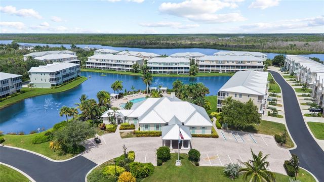 10311 LANDS END CIRCLE 16, Placida, FL 33946