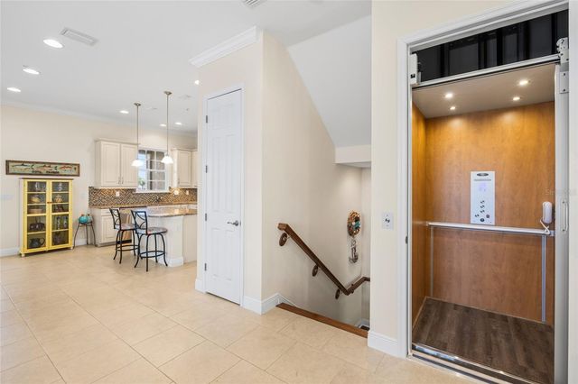 10311 LANDS END CIRCLE 16, Placida, FL 33946