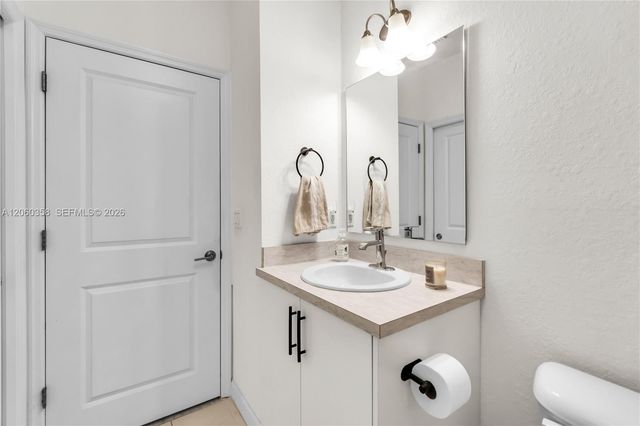 412 NW 12th Ave, Florida City, FL 33034