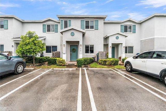 412 NW 12th Ave, Florida City, FL 33034