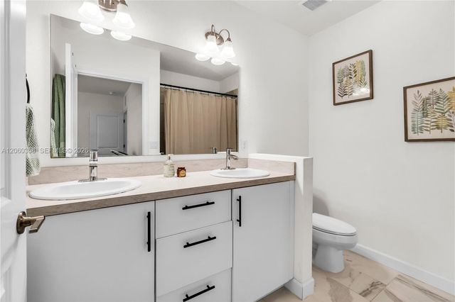 412 NW 12th Ave, Florida City, FL 33034