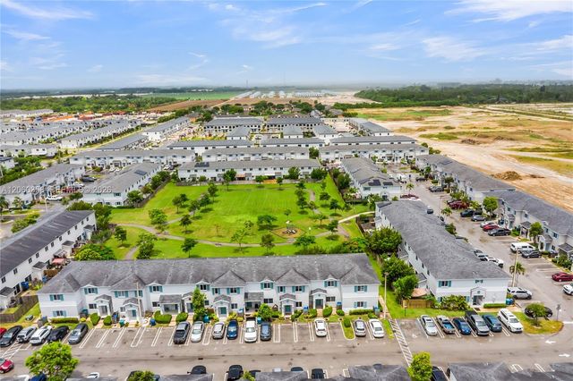 412 NW 12th Ave, Florida City, FL 33034