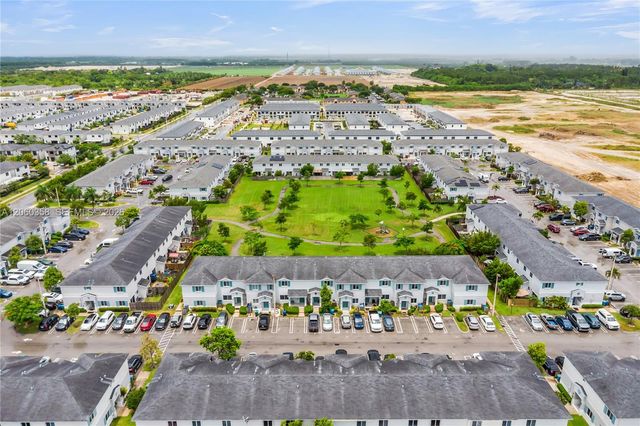 412 NW 12th Ave, Florida City, FL 33034