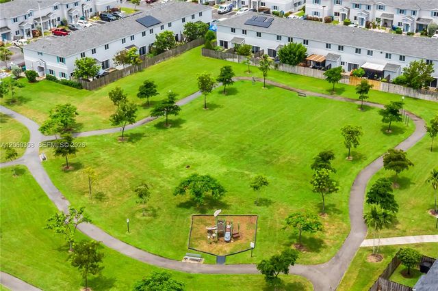 412 NW 12th Ave, Florida City, FL 33034